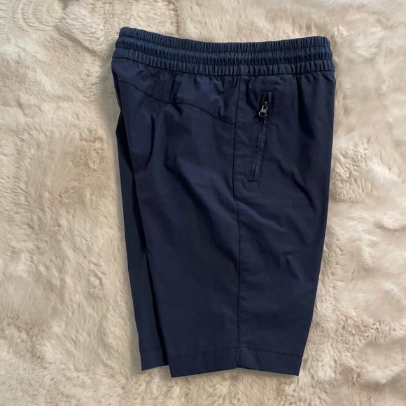 Gap Kids Navy Short Zip Hybrid Short Tapestry Large 10-11 EUC - Picture 4 of 6